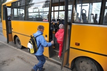 Правила проезда ребенка в автобусе и прочем общественном транспорте