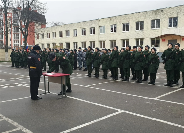 Когда возникла современная российская армия?